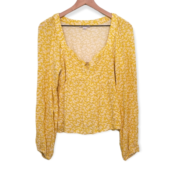 American Eagle Outfitters Tops - American Eagle Yellow Ditzy Floral Blouse Size Medium